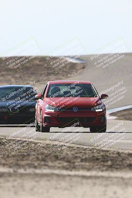 media/Nov-10-2025-Private Event (Mon) [[7fd464aee1]]/Novice/Session 2 (Phil Hill)/